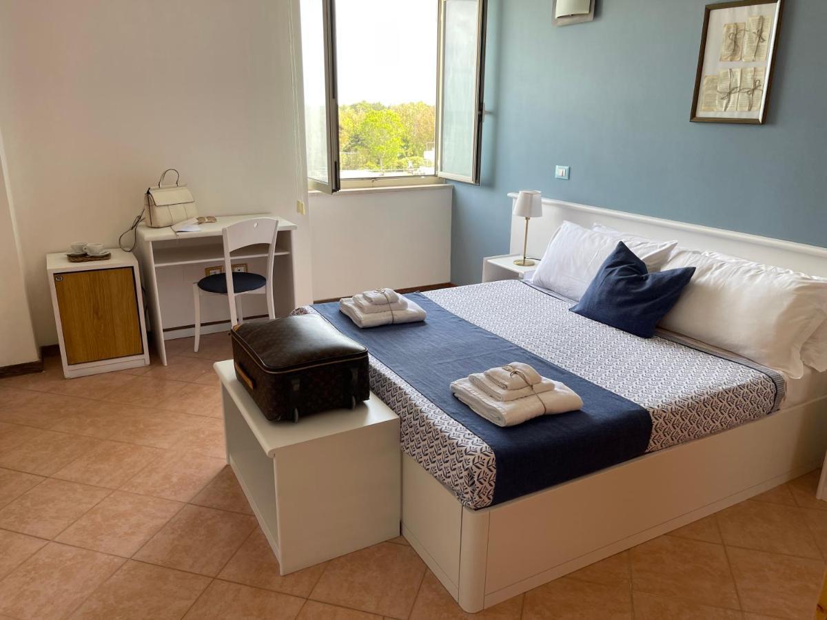 Gatto Bianco Casalabate Otel Lecce Dış mekan fotoğraf