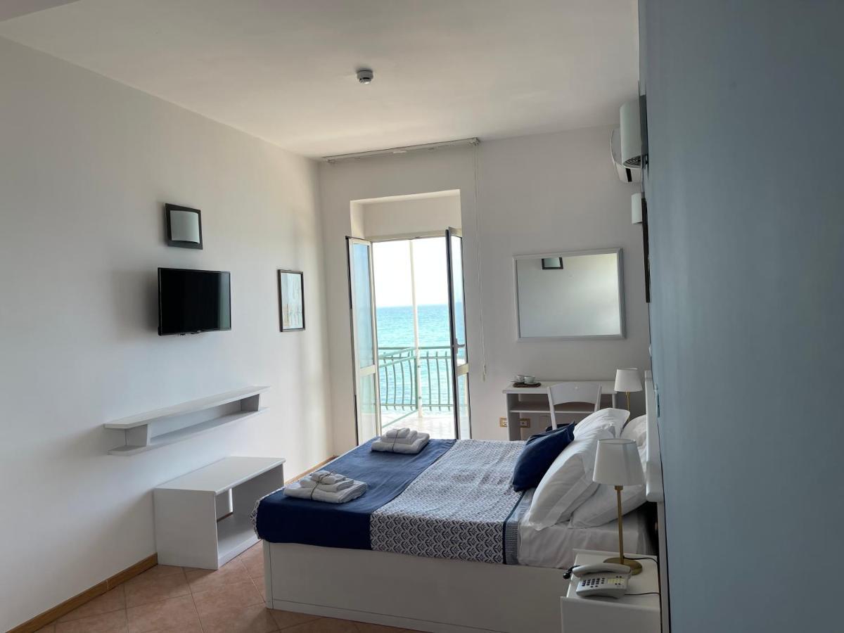 Gatto Bianco Casalabate Otel Lecce Dış mekan fotoğraf