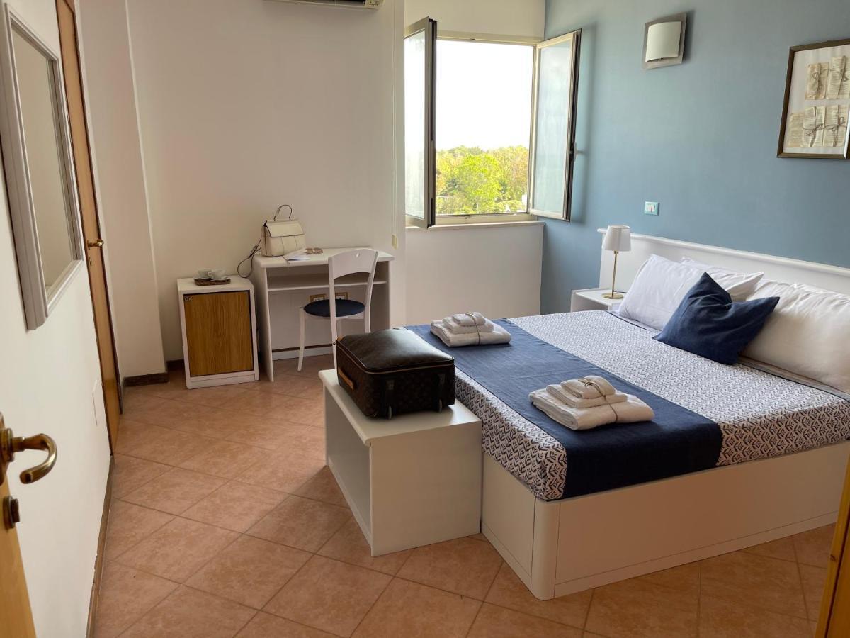 Gatto Bianco Casalabate Otel Lecce Dış mekan fotoğraf