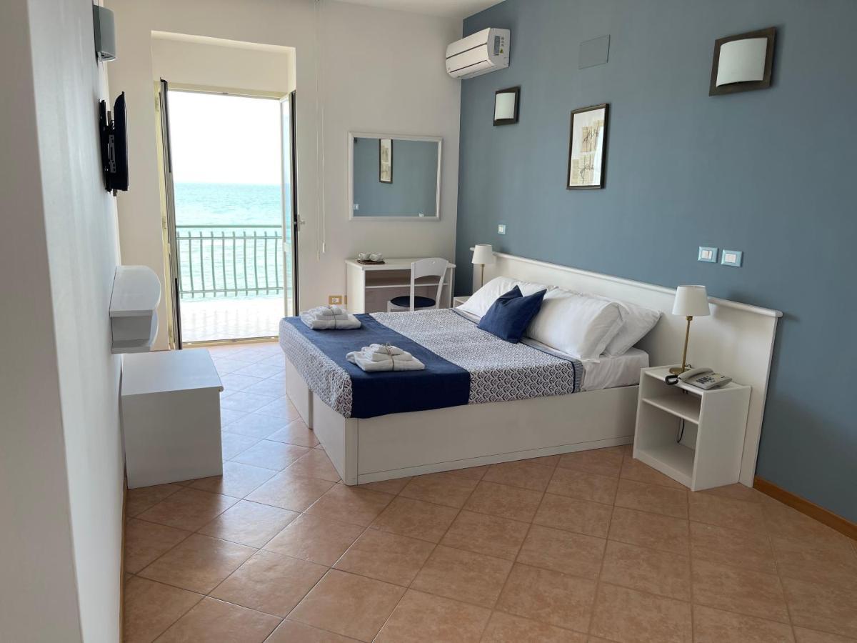 Gatto Bianco Casalabate Otel Lecce Dış mekan fotoğraf