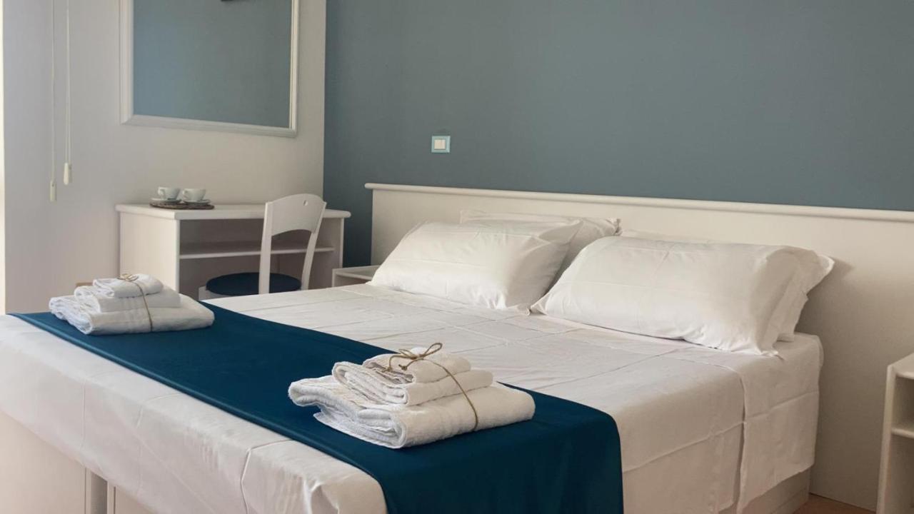 Gatto Bianco Casalabate Otel Lecce Dış mekan fotoğraf